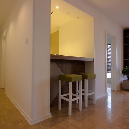 Arena Lux Appartement Belgrado Buitenkant foto