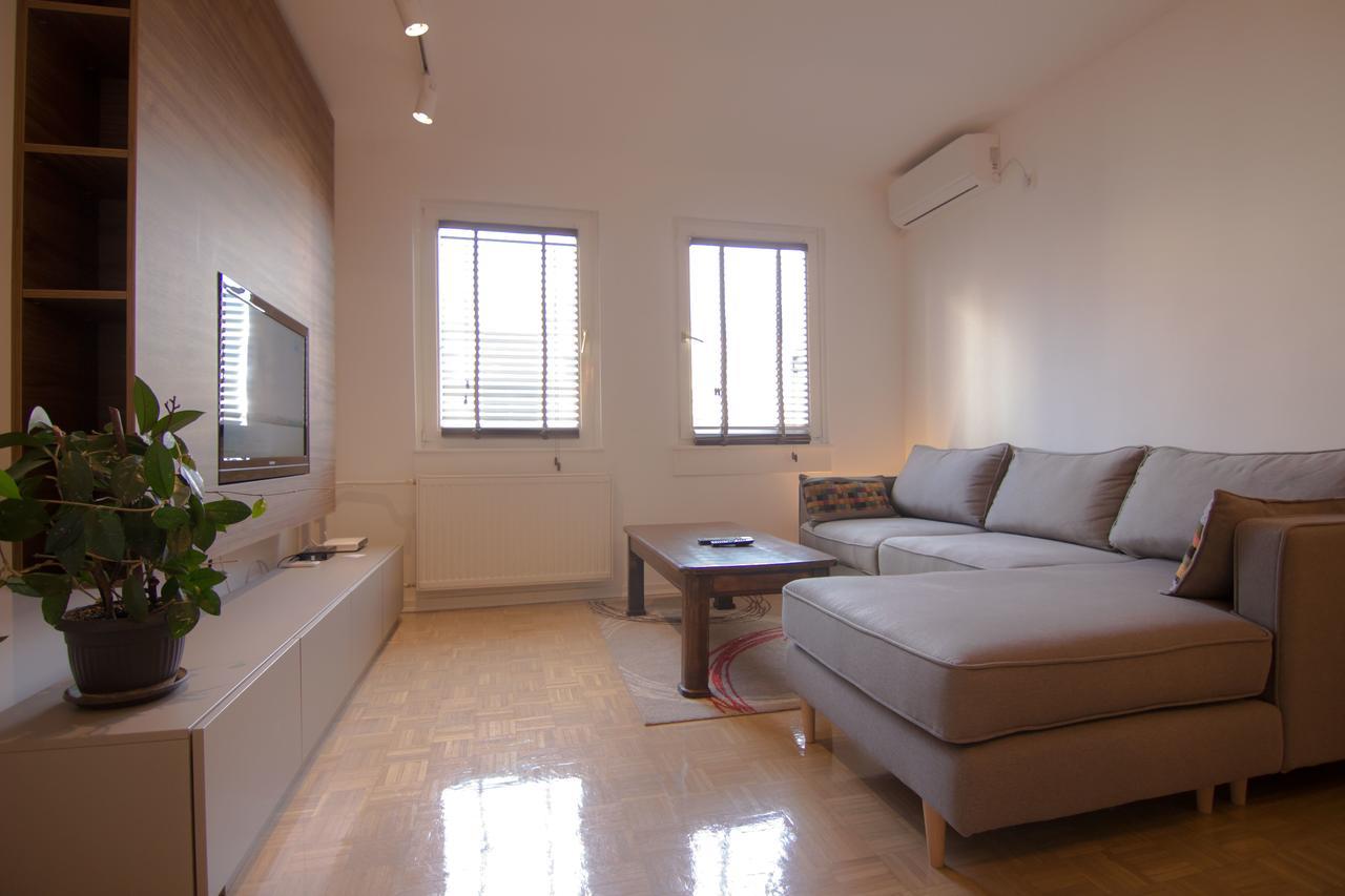 Arena Lux Appartement Belgrado Buitenkant foto